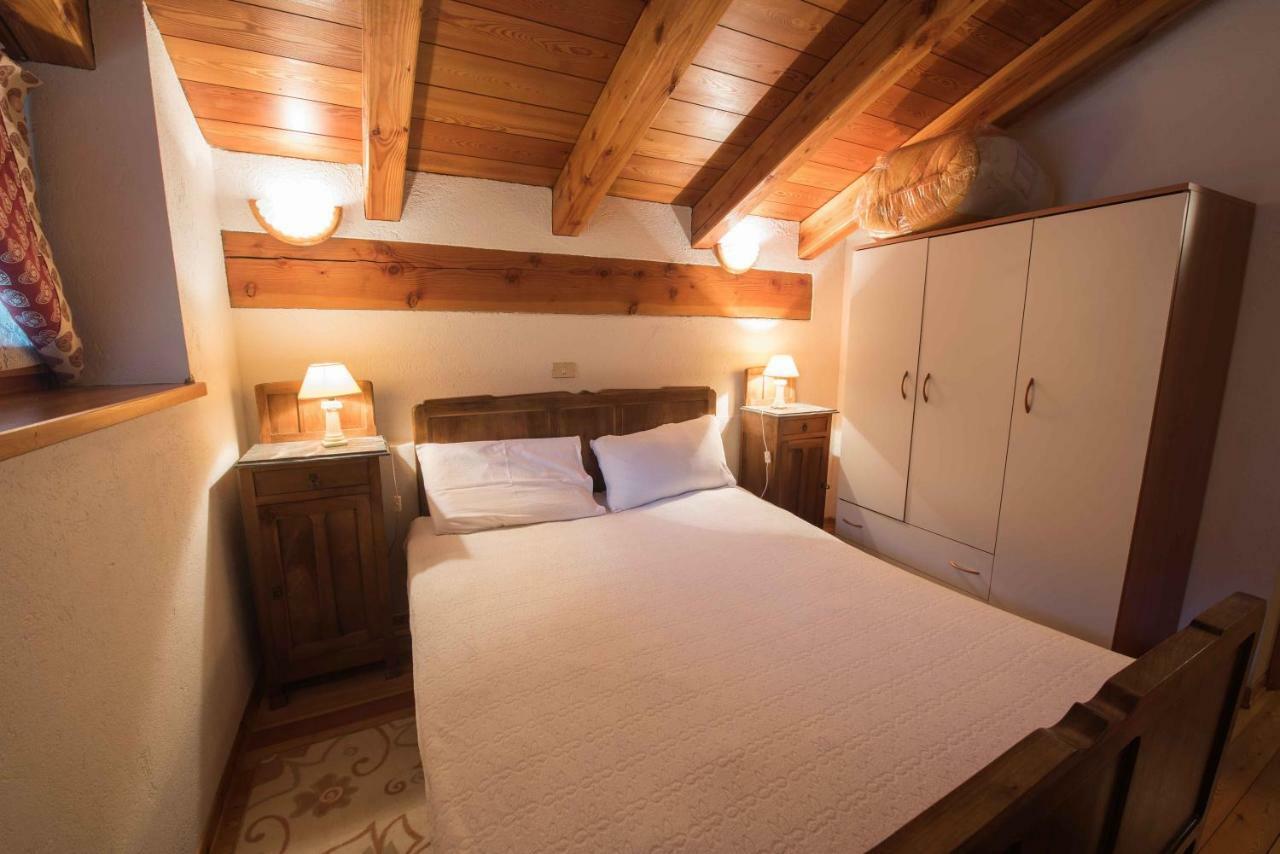 ארבייר Casa Vacanze Grand-Haury Da Andrea מראה חיצוני תמונה